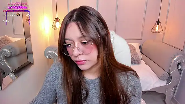 Snapshot of Lanna18 chatting on September 24, 12:04 pm Lanna18 online show from September 24, 12:04 pm