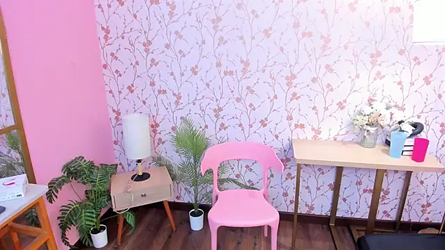 Snapshot of amber-hill chatting on September 18, 7:01 pm amber-hill online show from September 18, 7:01 pm