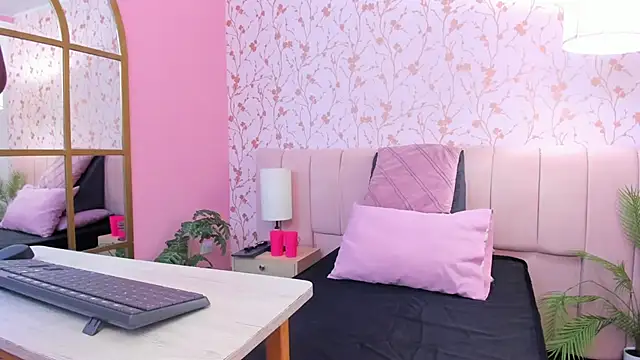 Snapshot of amber-hill chatting on October 29, 7:27 pm amber-hill online show from October 29, 7:27 pm