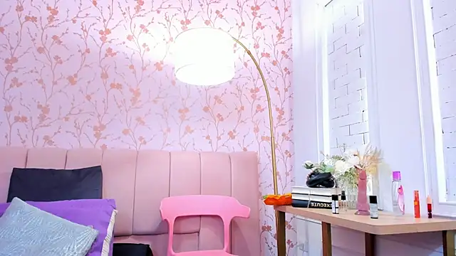 Snapshot of amber-hill chatting on October 17, 7:17 pm amber-hill online show from October 17, 7:17 pm