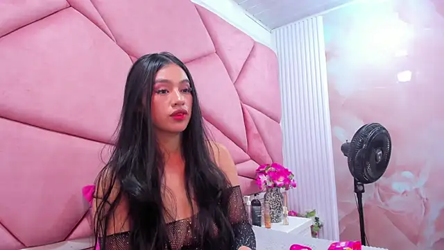 Mariana Prin online show from April 17, 3:08 am