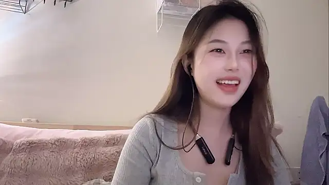 Sweet-Angel999 online show from February 8, 6:33 pm