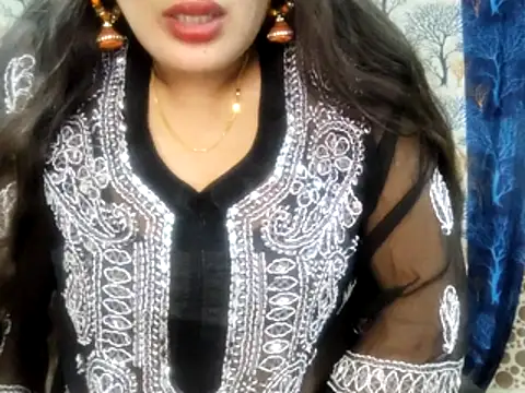 Snapshot of Aarvi_Arora chatting on October 19, 3:03 pm Aarvi Arora online show from October 19, 3:03 pm