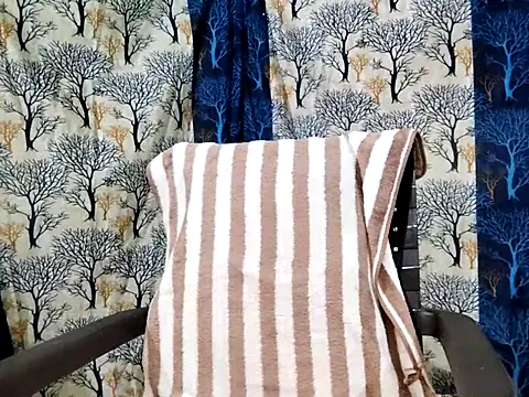 Snapshot of Aarvi_Arora chatting on October 23, 11:05 am Aarvi Arora online show from October 23, 11:05 am