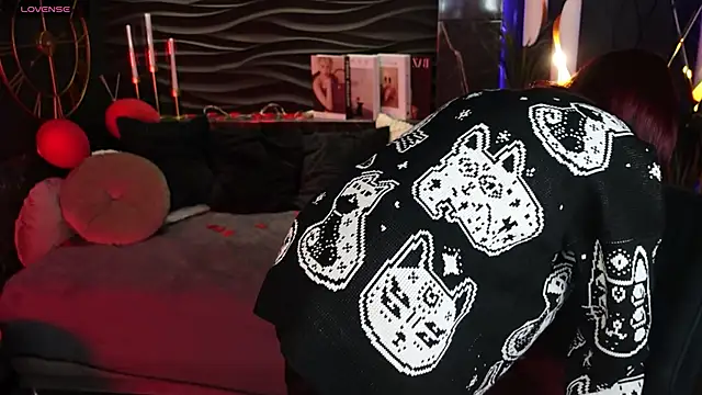 Lily Moonlight online show from February 21, 1:56 pm