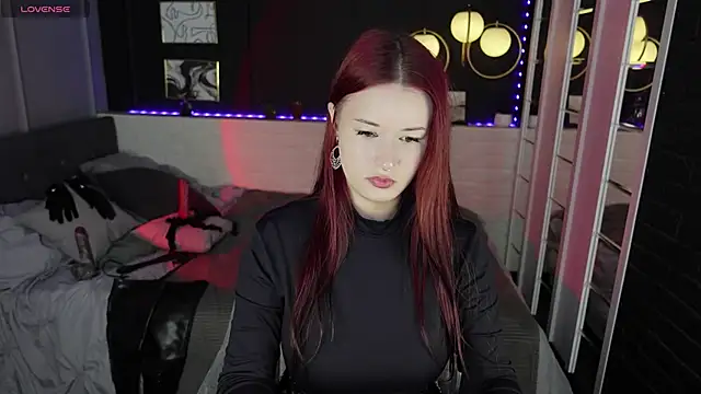 Lily Moonlight online show from October 1, 7:24 am