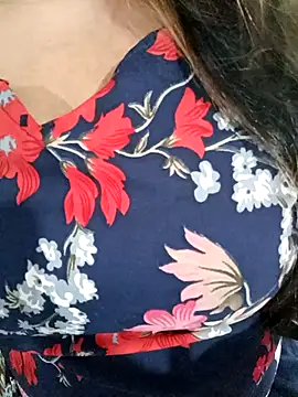 Snapshot of Beautyy38 chatting on October 22, 3:55 am Beautyy38 online show from October 22, 3:55 am