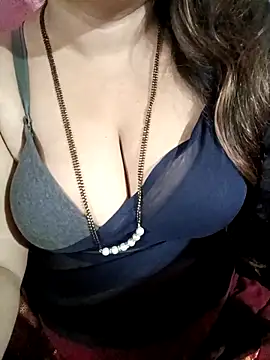 Snapshot of Beautyy38 chatting on September 23, 11:08 am Beautyy38 online show from September 23, 11:08 am