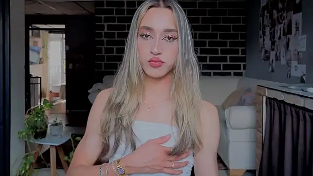 Goddivaa online show from April 14, 9:26 pm