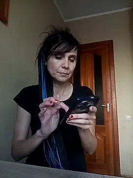 Francenia lolis online show from October 20, 7:33 am