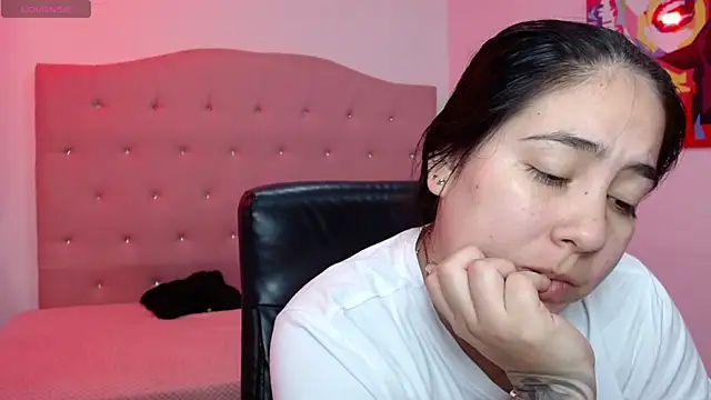 lizzaxs online show from September 10, 11:43 am