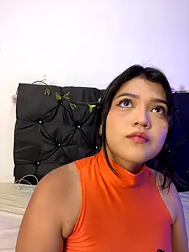 Snapshot of alisson_carolina73 chatting on October 3, 3:11 am alisson carolina73 online show from October 3, 3:11 am