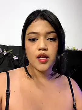 Snapshot of alisson_carolina73 chatting on September 30, 3:01 am alisson carolina73 online show from September 30, 3:01 am