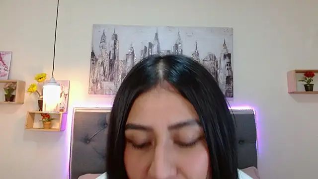 Snapshot of mia_aira chatting on September 15, 3:42 pm mia aira online show from September 15, 3:42 pm