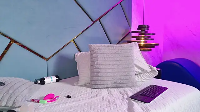 ammy durand online show from October 17, 8:34 pm