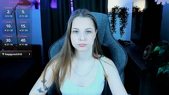 CuteMousee online show from December 19, 9:23 am