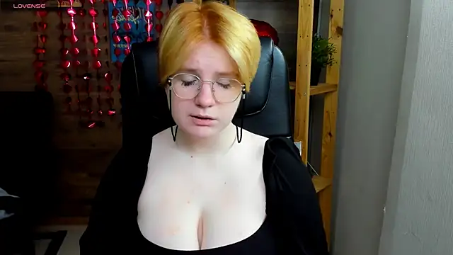 Snapshot of Java_fire chatting on October 7, 8:46 pm Java fire online show from October 7, 8:46 pm