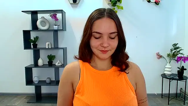 OliviaMontgomery online show from September 14, 5:16 am