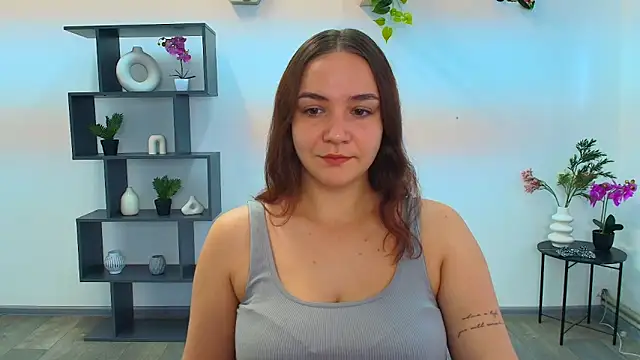 OliviaMontgomery online show from September 17, 5:16 am