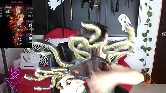 Snapshot of Carolaine69_ chatting on October 4, 2:22 pm Carolaine69 online show from October 4, 2:22 pm