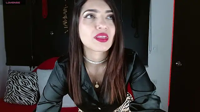 Snapshot of Carolaine69_ chatting on September 15, 1:52 pm Carolaine69 online show from September 15, 1:52 pm