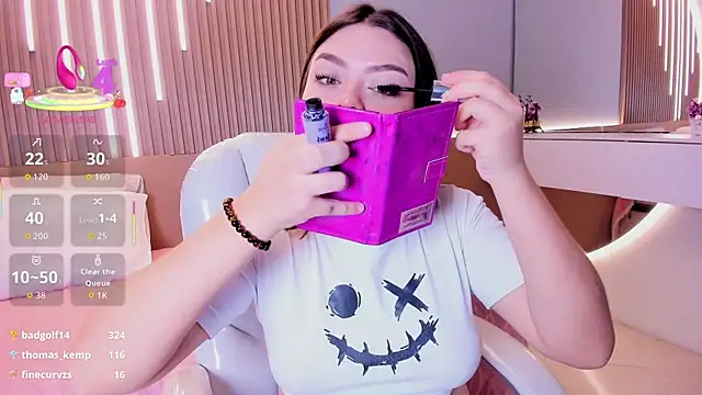 Snapshot of Sexy_paradise18_ chatting on October 16, 4:04 am Sexy paradise18 online show from October 16, 4:04 am