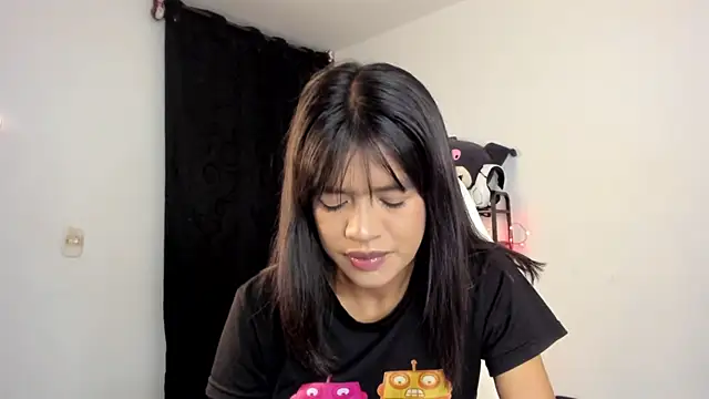 meganthompsonn22 online show from March 31, 3:50 am