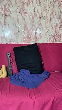 Charlotte Bradshaw online show from November 14, 9:48 pm