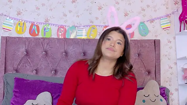 AvrillThomas online show from April 1, 7:33 pm