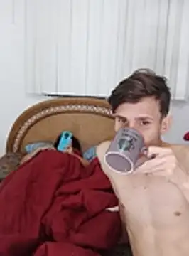 Milfvalesk online show from November 7, 12:33 pm