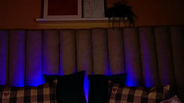 Snapshot of briannajackson_ chatting on September 12, 11:50 am briannajackson  online show from September 12, 11:50 am