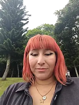 florecita9 online show from October 1, 3:17 pm