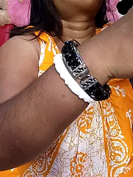 Snapshot of ella_mariya chatting on September 17, 7:01 pm ella mariya online show from September 17, 7:01 pm