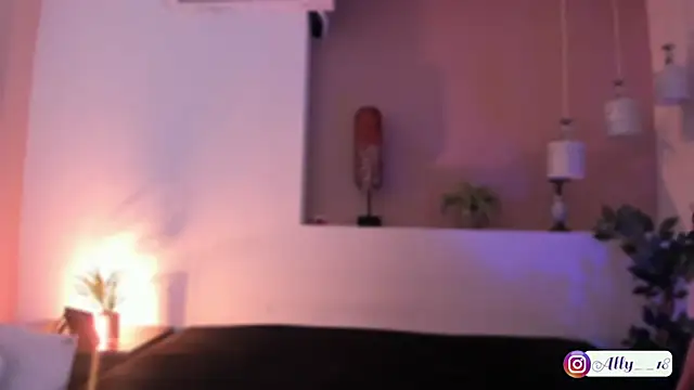 Snapshot of Ally_addams chatting on September 20, 3:49 am Ally addams online show from September 20, 3:49 am