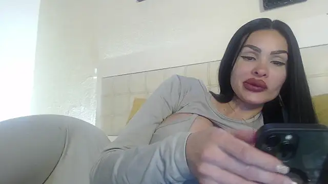  Pamela doll online show from March 19, 11:20 pm