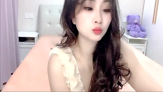 aisha123123 online show from December 20, 2:10 pm