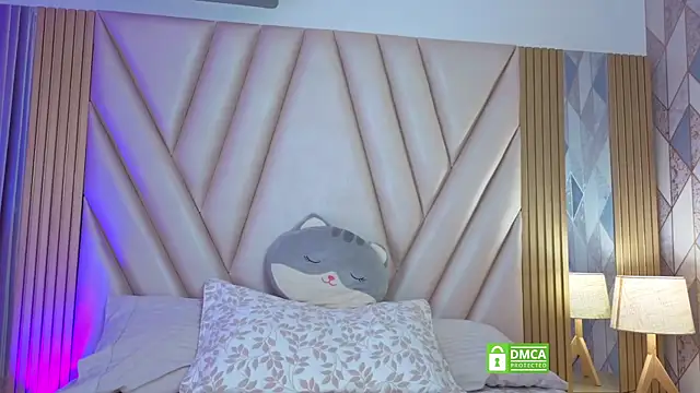 Snapshot of Miia_harper_ chatting on September 20, 3:43 pm Miia harper online show from September 20, 3:43 pm