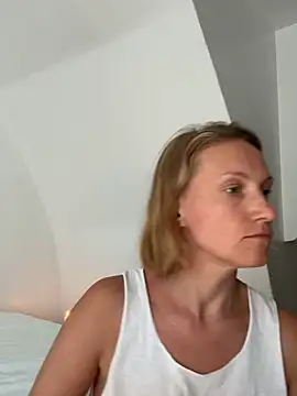 UmaTruewoman online show from April 13, 12:23 am