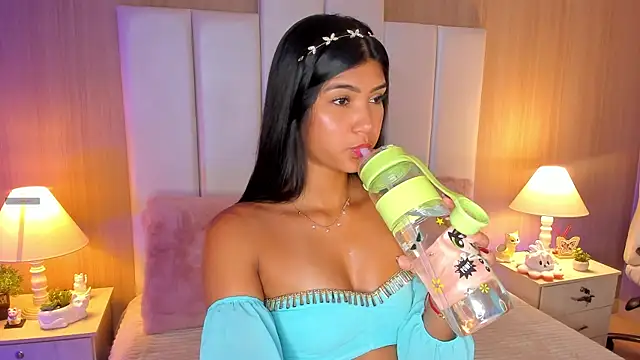 CaseyPiierce online show from October 6, 7:51 pm