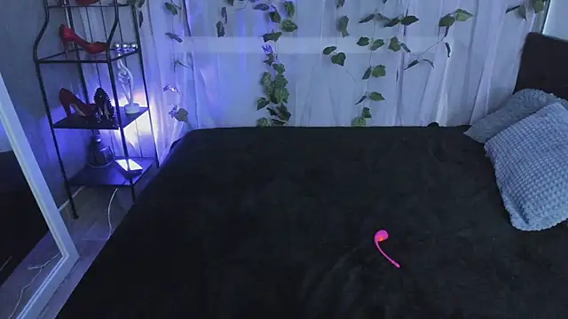 Tina Tayllor online show from September 22, 7:12 pm