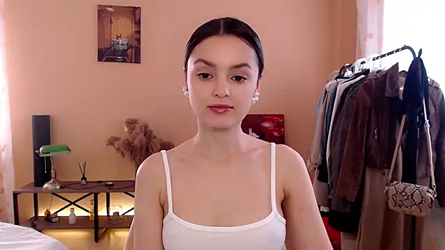 CuteRuby99 online show from August 8, 4:20 am