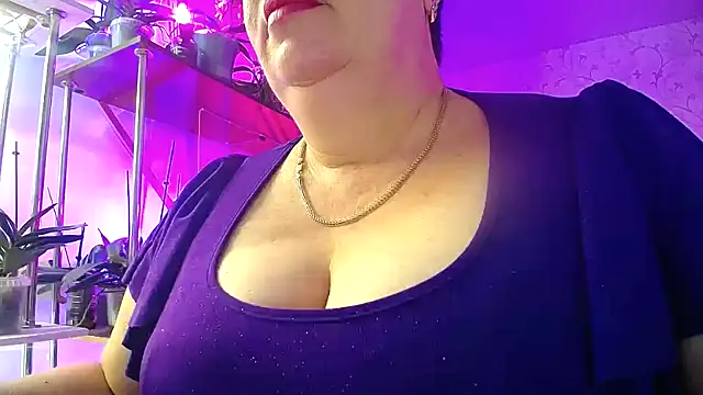 Snapshot of _Sweet_Woman chatting on October 11, 4:28 am Sweet Woman online show from October 11, 4:28 am