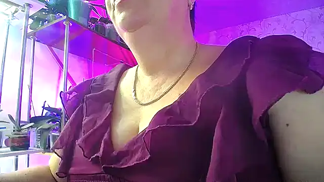 Snapshot of _Sweet_Woman chatting on September 18, 4:22 am Sweet Woman online show from September 18, 4:22 am