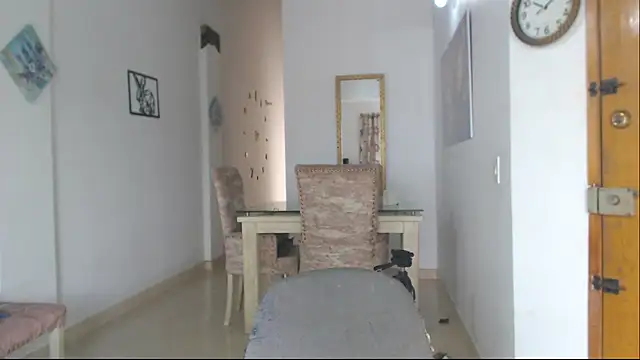 Snapshot of divinepleasury chatting on September 14, 4:27 pm divinepleasury online show from September 14, 4:27 pm