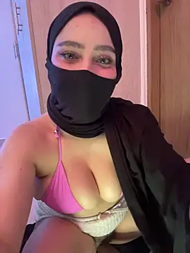 amaal  online show from November 15, 4:41 pm