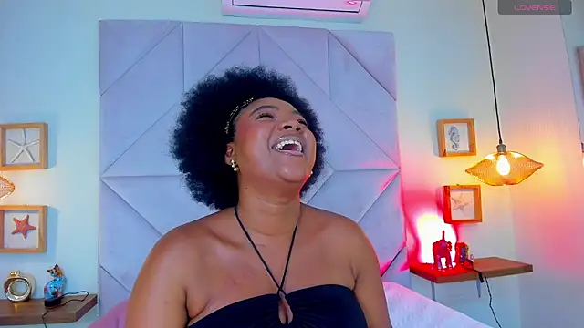 Nickybankss  online show from September 26, 5:38 am