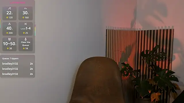 Snapshot of Emma_gatess chatting on October 8, 12:20 pm Emma gatess online show from October 8, 12:20 pm