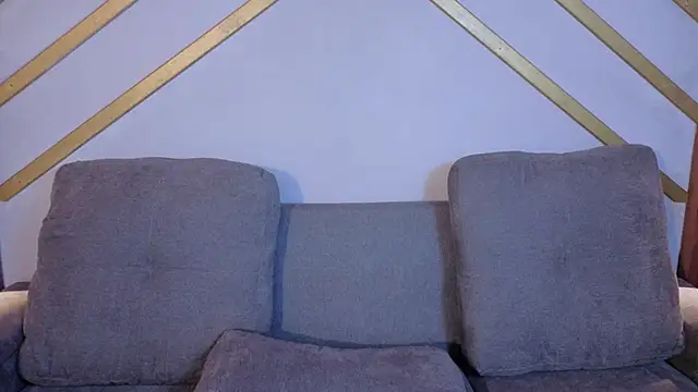 Snapshot of Emma_gatess chatting on September 17, 12:36 pm Emma gatess online show from September 17, 12:36 pm