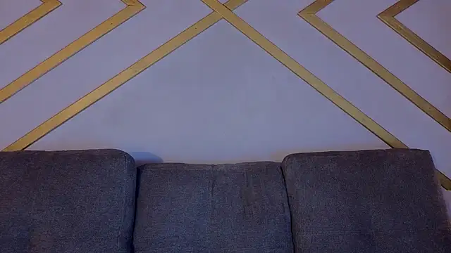 Snapshot of Emma_gatess chatting on October 3, 12:32 pm Emma gatess online show from October 3, 12:32 pm