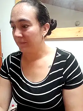 skayhot  online show from October 27, 1:17 pm